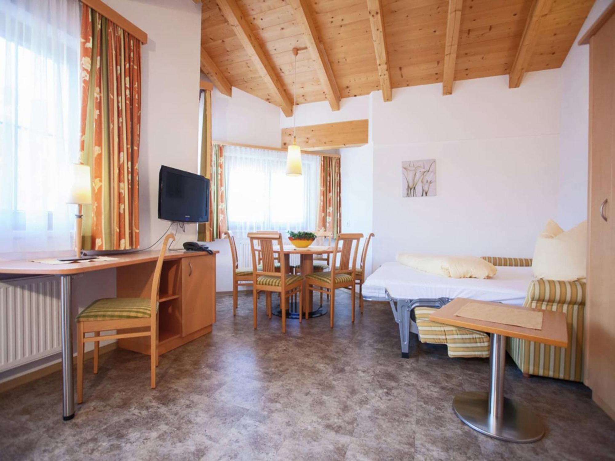 Attractive Holiday Home In Kaltenbach On The Ski Slope 스텀 외부 사진