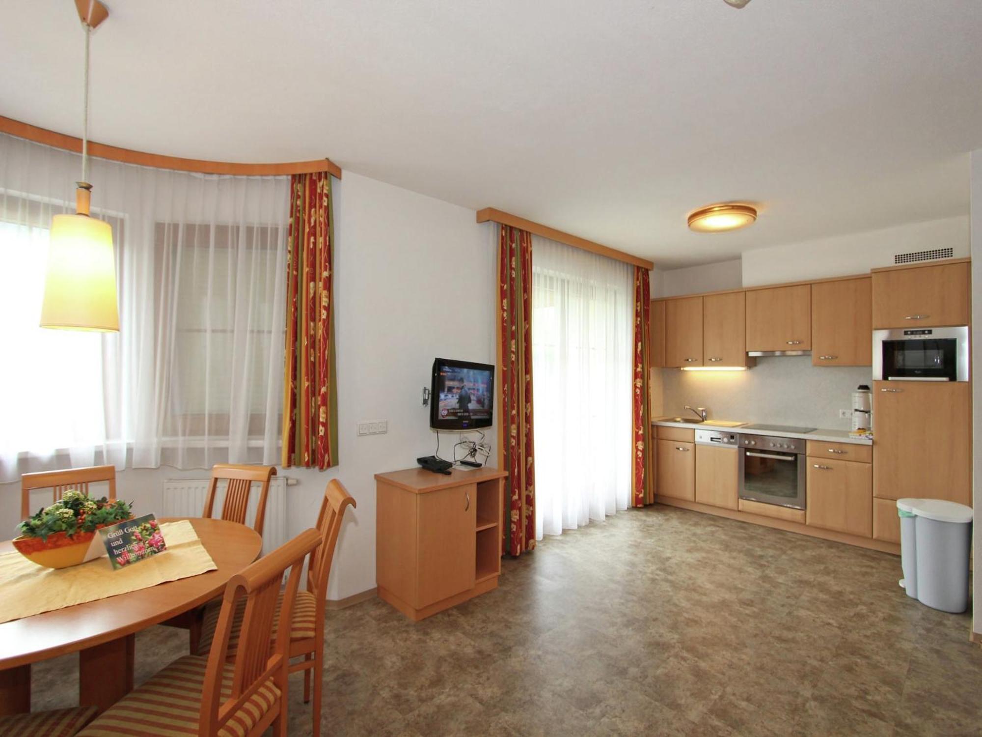 Attractive Holiday Home In Kaltenbach On The Ski Slope 스텀 외부 사진