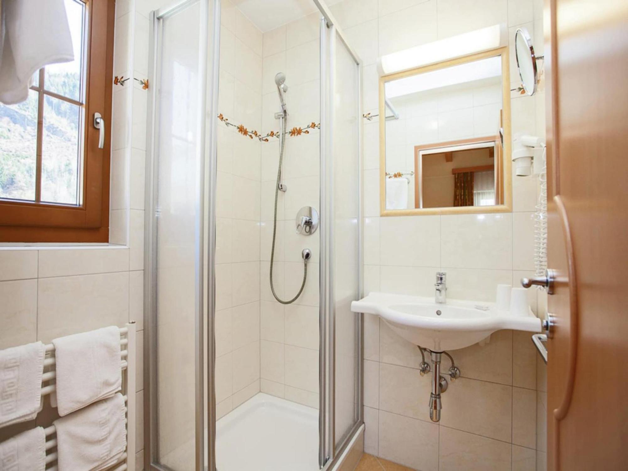 Attractive Holiday Home In Kaltenbach On The Ski Slope 스텀 외부 사진