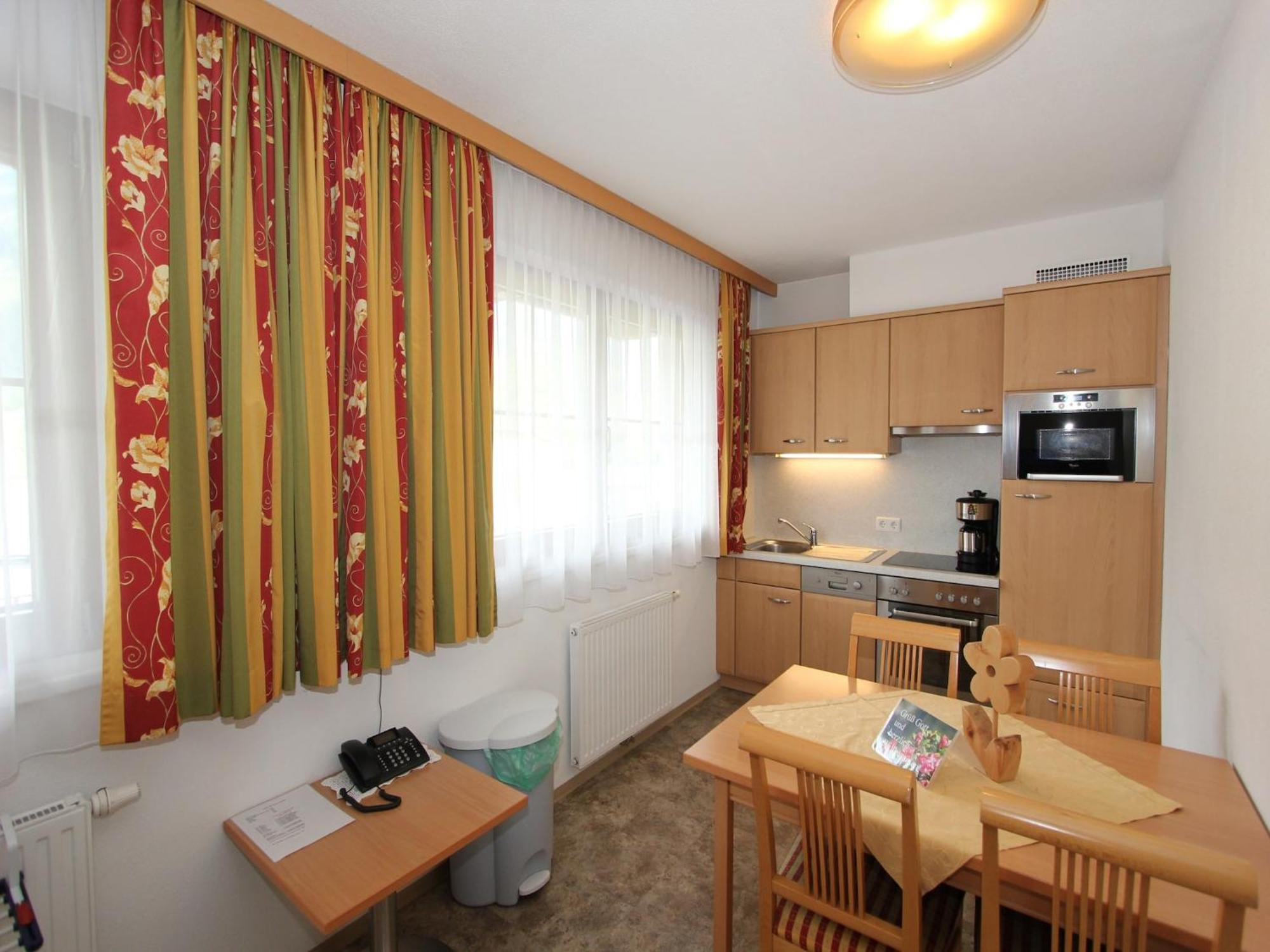 Attractive Holiday Home In Kaltenbach On The Ski Slope 스텀 외부 사진